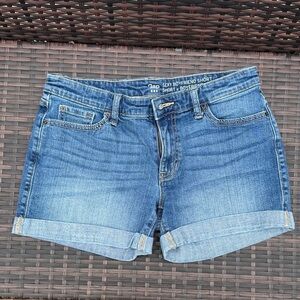 GAP Women's Classic Blue Jean Shorts